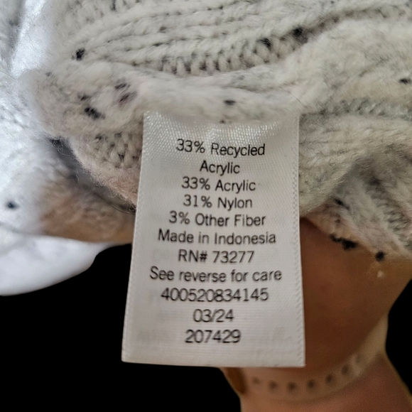 Sonoma White & Grey V-Neck Sweater with Chunky Knit - Picture 5 of 5